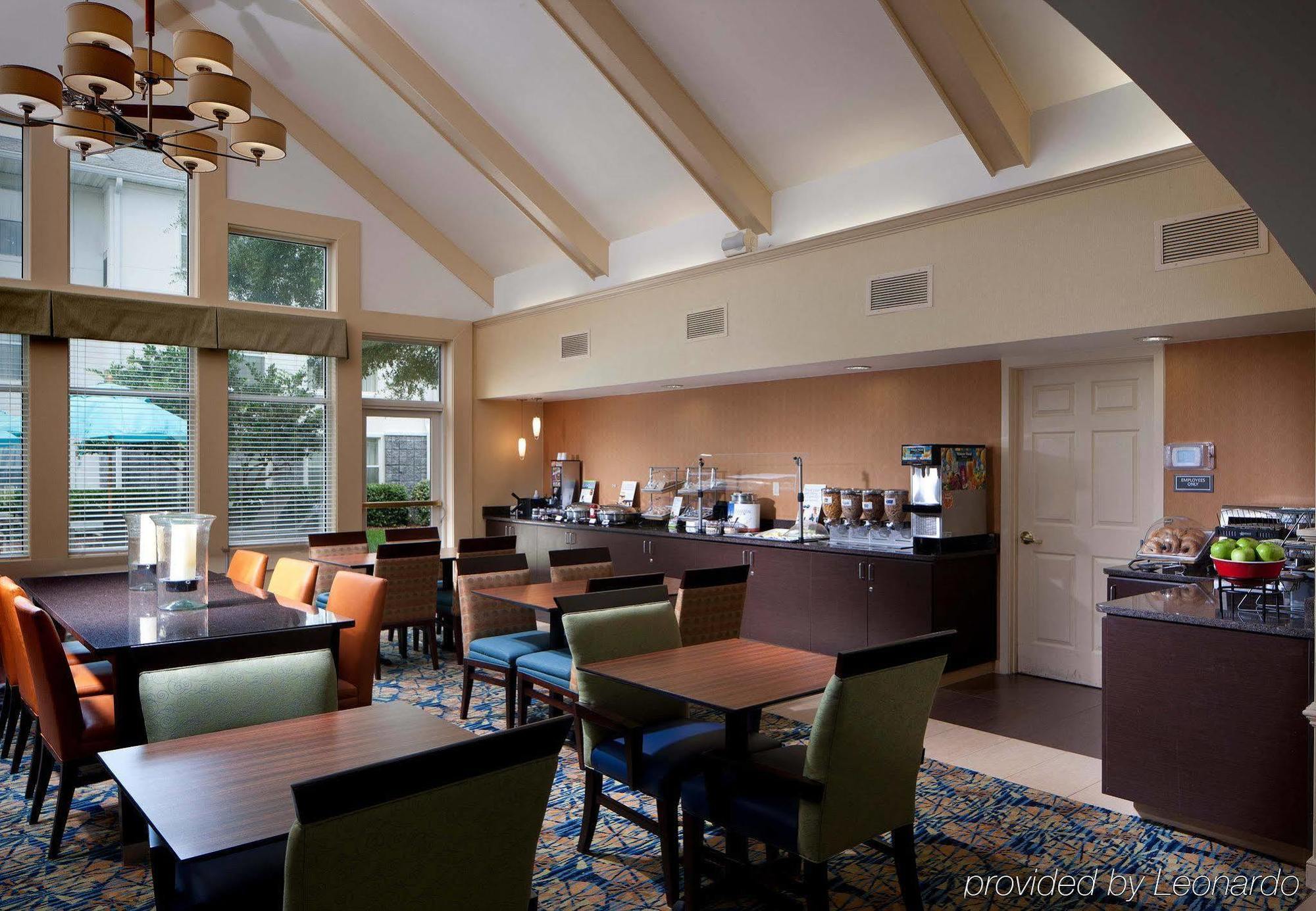 The Inn At Mayo Clinic Jacksonville Restaurant photo